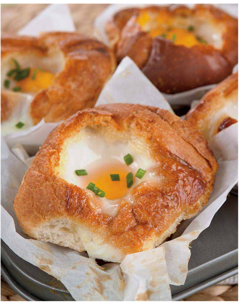 Baked cheddar eggs