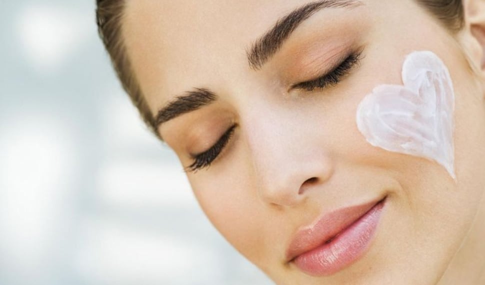 10 Beauty Habits You Should Be Doing Every Night!