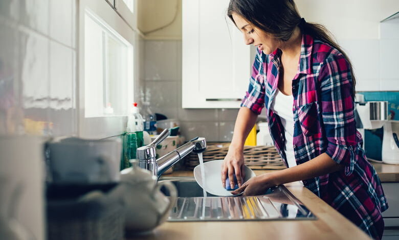 10 Household Chores You Can Finish In 10 Minutes!