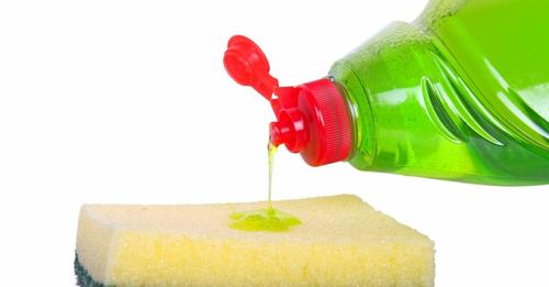 16 unexpected ways to use dishwashing soap