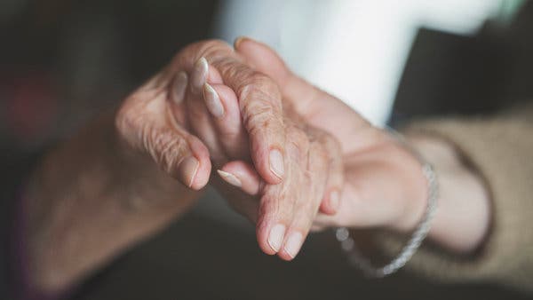 5 Signs A Family Member Has Alzheimer’s Disease