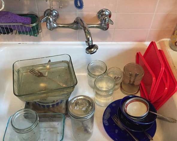 8 things you can do to get into the habit of cleaning every day