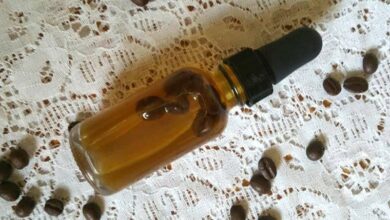 DIY Caffeine Eye Serum