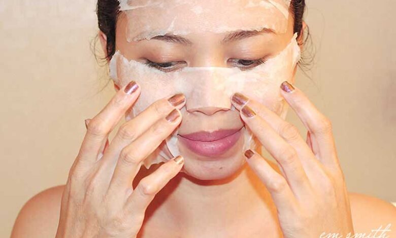 DIY Face Mask To Fight Acne And Blackheads