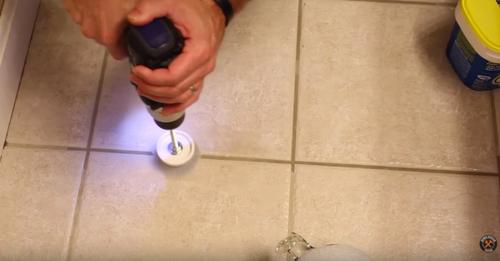 Here’s a Brilliant DIY Trick to Speed Clean Your Kitchen and Bathroom