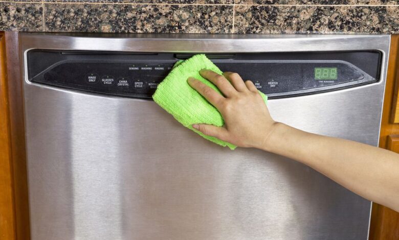 How To Clean Your Dishwasher Using Only Vinegar And Baking Soda.