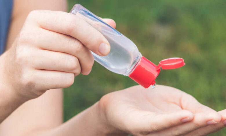 How To Make A DIY Antiviral Hand Sanitizer