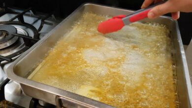 How to remove grease stains from range hoods