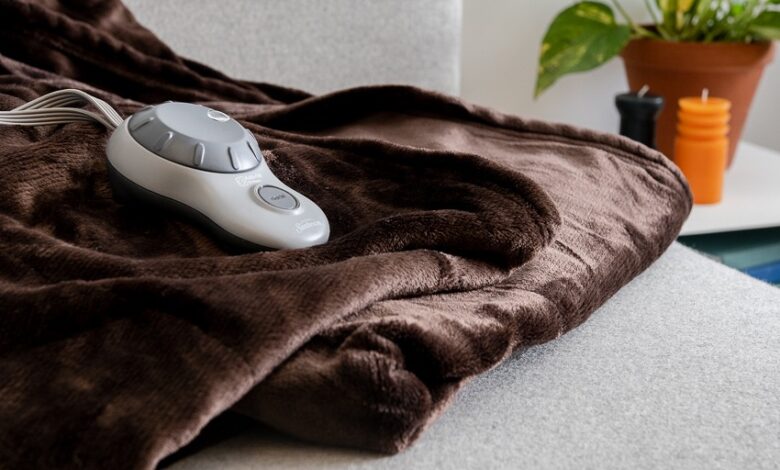 How To Wash An Electric Blanket The Right Way.