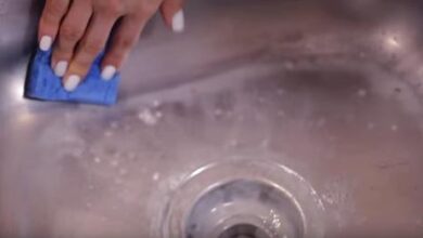 The Correct Way to Clean Your Kitchen Sink