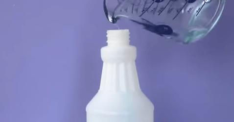 Two ingredient bathroom cleaning spray.