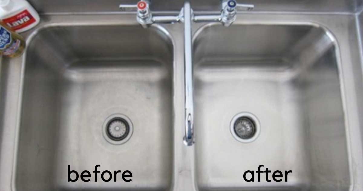 Why You Should Dust Your Stainless Steel Sink With Flour